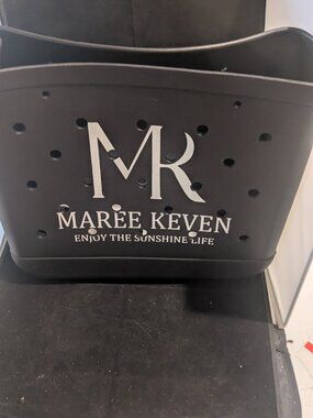Maree Keven Rubber Tote Bag + Beach Charm Set Bundle | Bogg Style